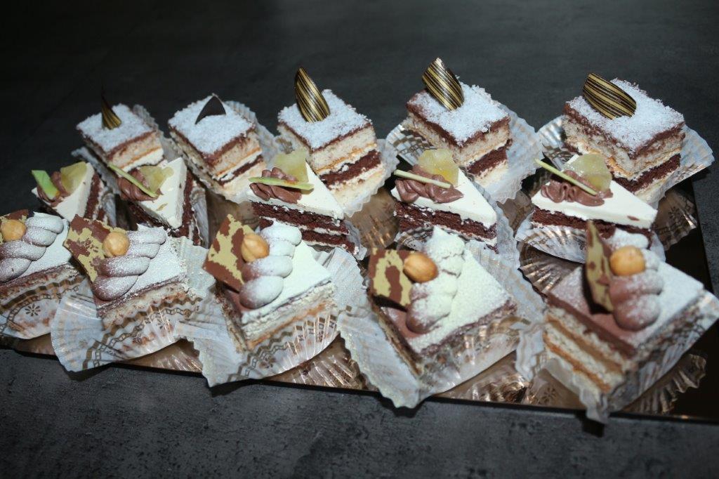 Dessertteller Joghurt Sahne Creme Mischung