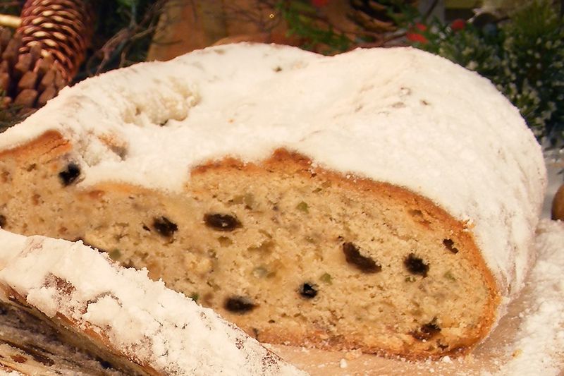 Schokomandelstollen