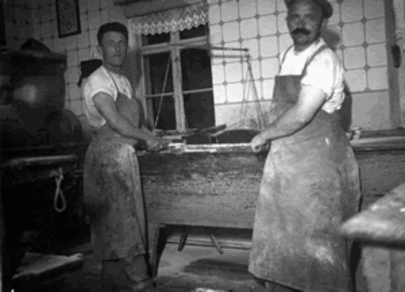 In der Backstube der Bäckerei Guido Graupner in Drebach